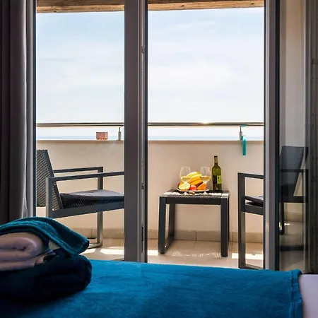 Petra 14 - With Balcony And Sea View *